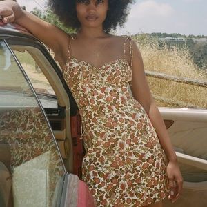 Realisation Par The Devon Dress in 70s Floral